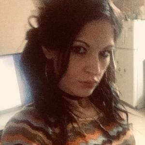 Meet your Posher, Lydia